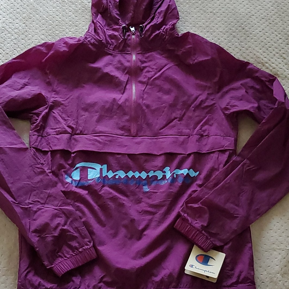 Unisex Champion windbreaker size small